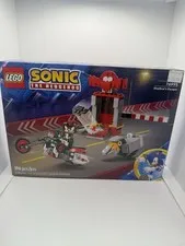 LEGO Sonic Shadow the Hedgehog Escape Set 76995 196pcs Age 8+ Box