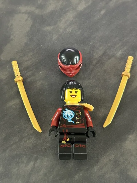LEGO Ninjago Nya Skybound Minifigure - njo0200 - Sets 70604 70594 - Authentic