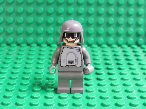 LEGO Star Wars General Veers Minifigure GV27