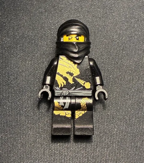 LEGO NINJAGO DX Cole Minifigure Black Hooded Masked Ninja Light Wear On Face