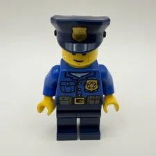 LEGO CITY Part cty0458 - Police Officer, gold badge & hat - 1pc