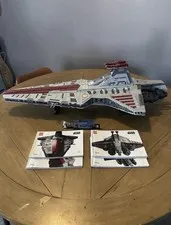 LEGO Star Wars UCS: Venator-Class Republic Attack Cruiser (75367)