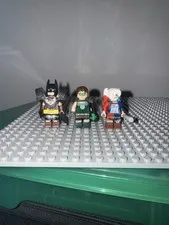 LEGO The LEGO Batman Movie Minifigure Lot Batman Green Lantern Harley Quinn