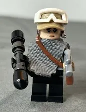 LEGO Star Wars Jyn Erso Minifigure sw0791 with Cape Satchel and Blaster