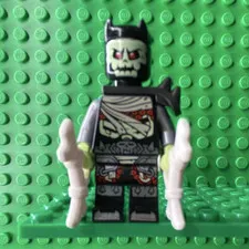 LEGO NINJAGO Garmadon Minifigure w/ Armor & 2 White Bone Weapons njo0793