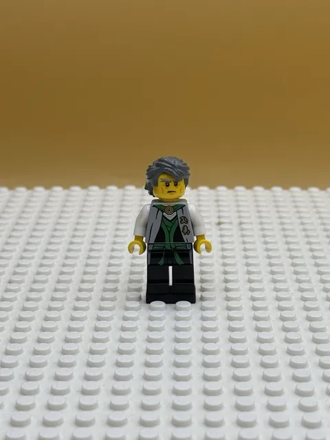 LEGO Ninjago Minifigure Rebooted Sensei Garmadon Lord Njo0094 70725 B6