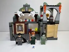 LEGO 4752 Harry Potter Prisoner of Azkaban Professor Lupin's Classroom Complete