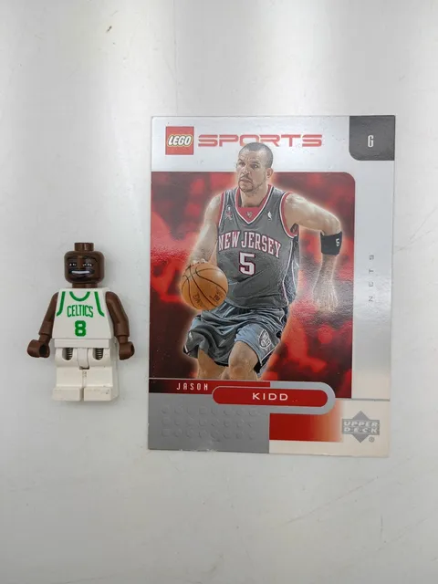 Lego NBA Antoine Walker #8 Celtics Basketball white jersey w/ Jason Kidd Card