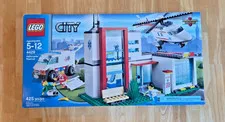 LEGO City 4429 Helicopter Rescue NEW! Hospital Clinic Ambulance Factory Sealed