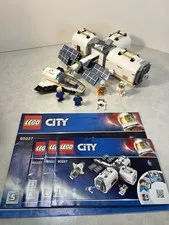 LEGO CITY: Lunar Space Station (60227), Complete