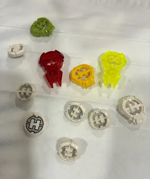 LEGO chest Tile Pieces Lot of 11 Multicolor Plastic Parts with H in middle