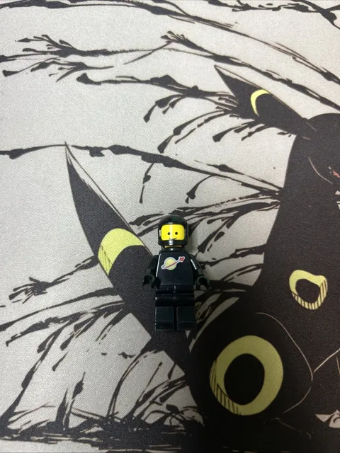 Lego Classic Space Black With Air Tanks Spaceman Minifigure sp003 From Set 6702