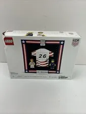 LEGO Editions 43033 2026 US Soccer National Team Jersey Set New Sealed