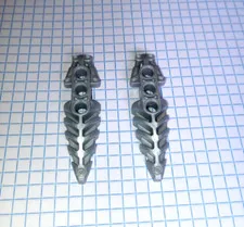 2 Bionicle Lego 50858  Pearl Light Gray Visorak Foot w 3 pin holes Genuine Parts