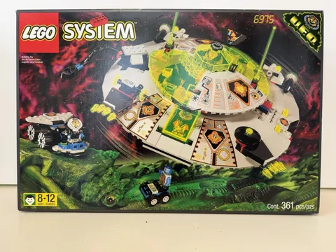 LEGO 6975 Alien Avenger UFO Space 1997 Retired NEW Factory Sealed Vintage