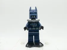 Batman, Dark Blue Wetsuit - sh0097 - Set 76010 - LEGO Super Heroes Minifigure