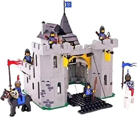 Genuine LEGO Castle BLACK FALCON'S FORTRESS Set 6074 Comp. w/ Minifigures *USED*