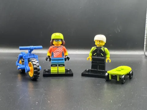 LEGO MINIFIGURE CMF SERIES 19 MOUNTAIN BIKER COL357 & CYCLIST  CTY0658