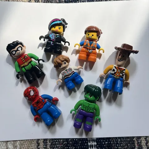 Lego Duplo Figures Lot- Woody, Wildfire, Elliot, Hulk, Spiderman, Robin, Gray