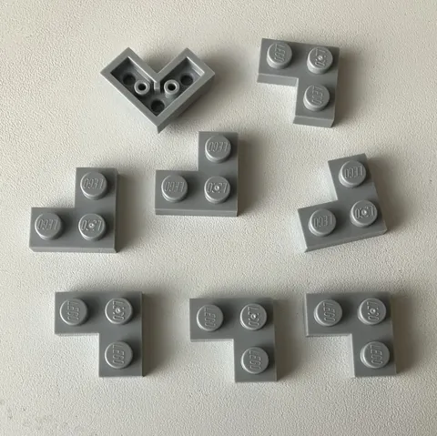 LEGO 8x NEW Plate 2x2 Corner LIGHT BLUISH GRAY #2420