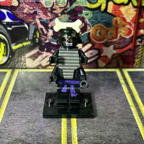 LEGO NINJAGO Lord Garmadon 4 Arms Minifigure 2011 Retired Genuine LEGO
