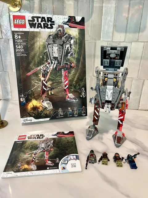 LEGO Star Wars the Mandalorian AT-ST Raider 75254, with box and instructions 