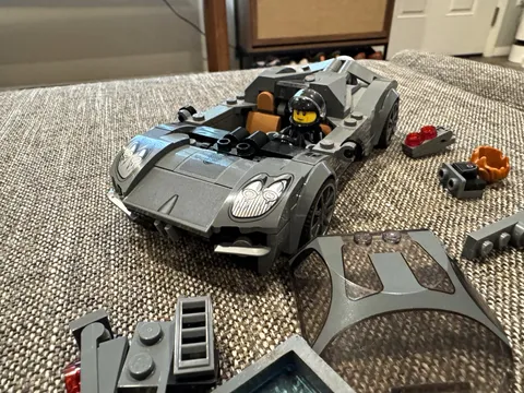 LEGO Sports Car Vehicle Gray/Black Printed w/ Minifigure 76915