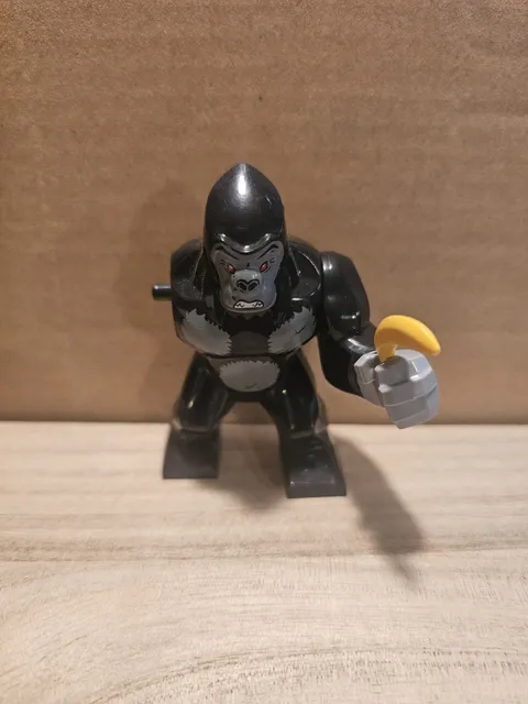 LEGO DC Super Heroes Gorilla Grodd Big Fig Minifigure 76026 MISSING ARM