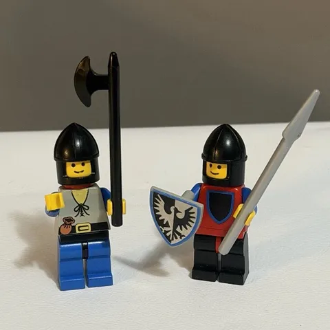 Lego Minifigure 1980s Castle / Kingdom Crusader Lion Knight cas222 + Bow - 6080