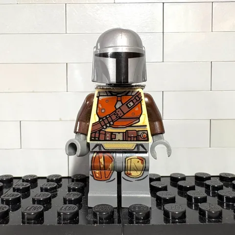 LEGO SW The Mandalorian Din Djarin Brown Armor Minifigure sw1057