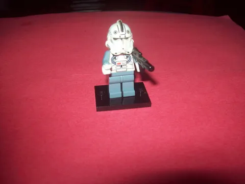 LEGO STAR WARS MINIFIGURE CLONE TROOPER V-WING PILOT SETS #6205,7259