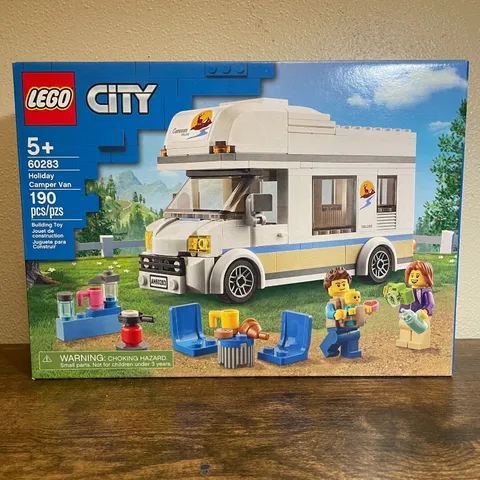 LEGO CITY: Holiday Camper Van (60283) NEW AND SEALED IN BOX