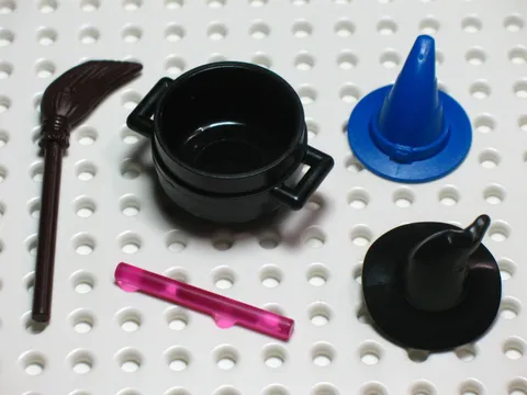 LEGO® Halloween Witch Wizard Hat Black Cauldron Magic Wand Spells Lot