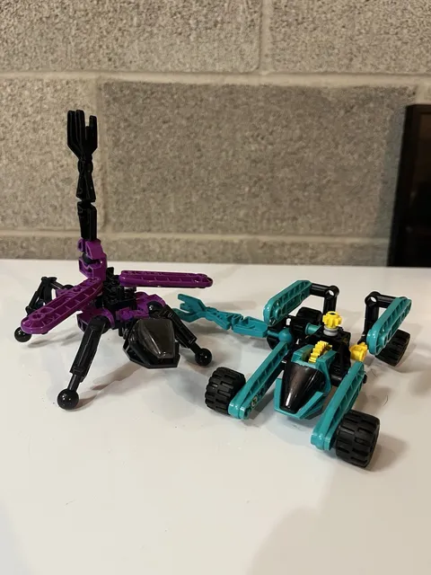 Lego Technic Throwbot Lot Of 2 Without Box Or Disks