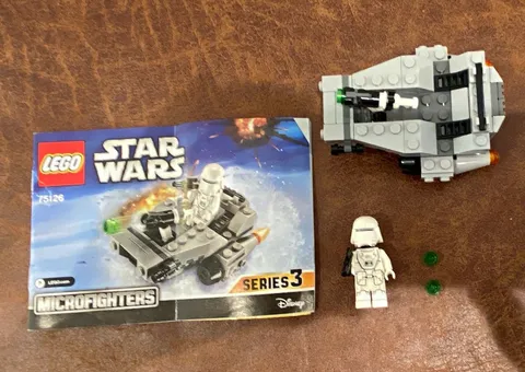 LEGO Star Wars Microfighters: First Order Snowspeeder Microfighter (75126)