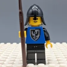 Lego Black Falcon - Black Legs, Black Neck Minifigure cas101a