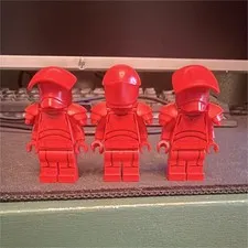 LEGO Star Wars Elite Praetorian Guard Red Minifigure Lot of 3 (75225)