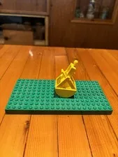 LEGO Yellow Crane Bucket With Spring