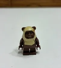 LEGO Star Wars - Paploo (Ewok) Minifigure (sw0238) - Reddish Brown Head Tan Hood