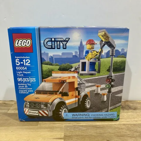 LEGO City: Light Repair Truck (60054) Brand New & Factory Sealed