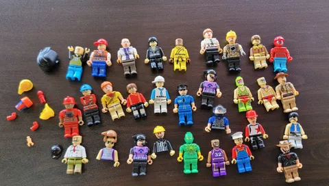 lot of 30 lego figures bulk