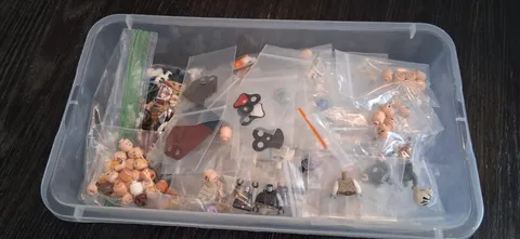 LEGO Star Wars Minifigures and Parts Mixed Lot