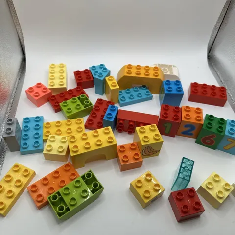 lot 35 piece mixed lego duplo Blocks Some Numbers