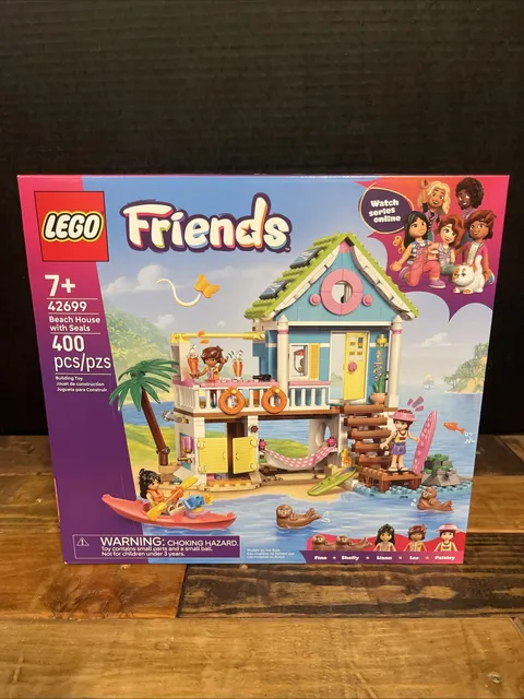 LEGO Beach House with Seals 42699