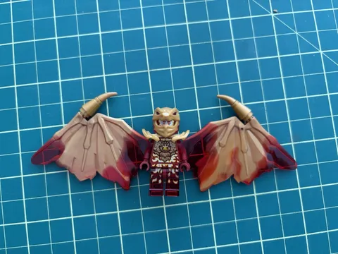 LEGO Kai Golden Dragon Ninjago Crystalized Minifigure Fire Ninja 2022