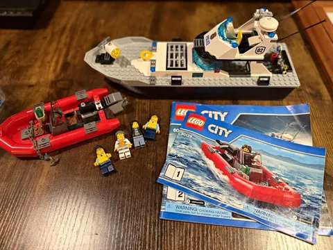 LEGO City Police 60129 Police Patrol Boat