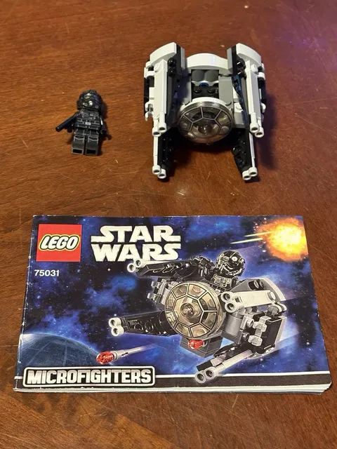 LEGO Star Wars Tie Interceptor Microfighter 75031 COMPLETE SET WITH INSTRUCTIONS