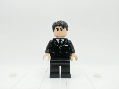 Happy Hogan - sh0606 - Set 76130 - LEGO Spider-Man Far From Home Minifigure