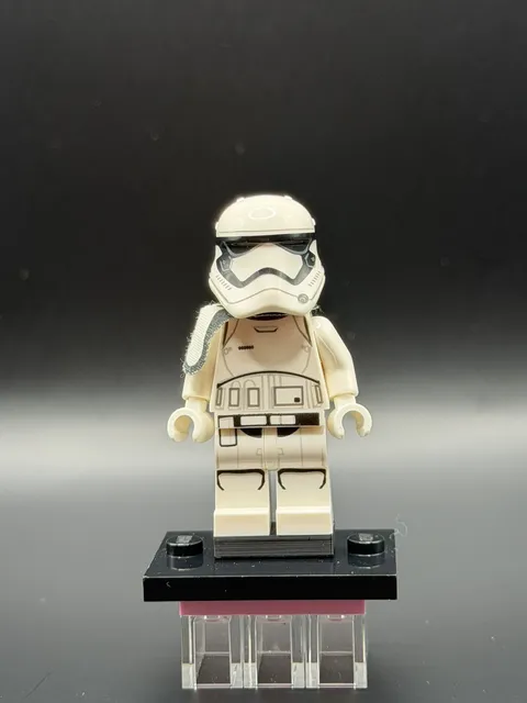 LEGO Star Wars First Order Stormtrooper Squad Leader Minifigure 75190 sw0872