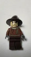Lego Super Heroes Scarecrow minifigure from set 10937  